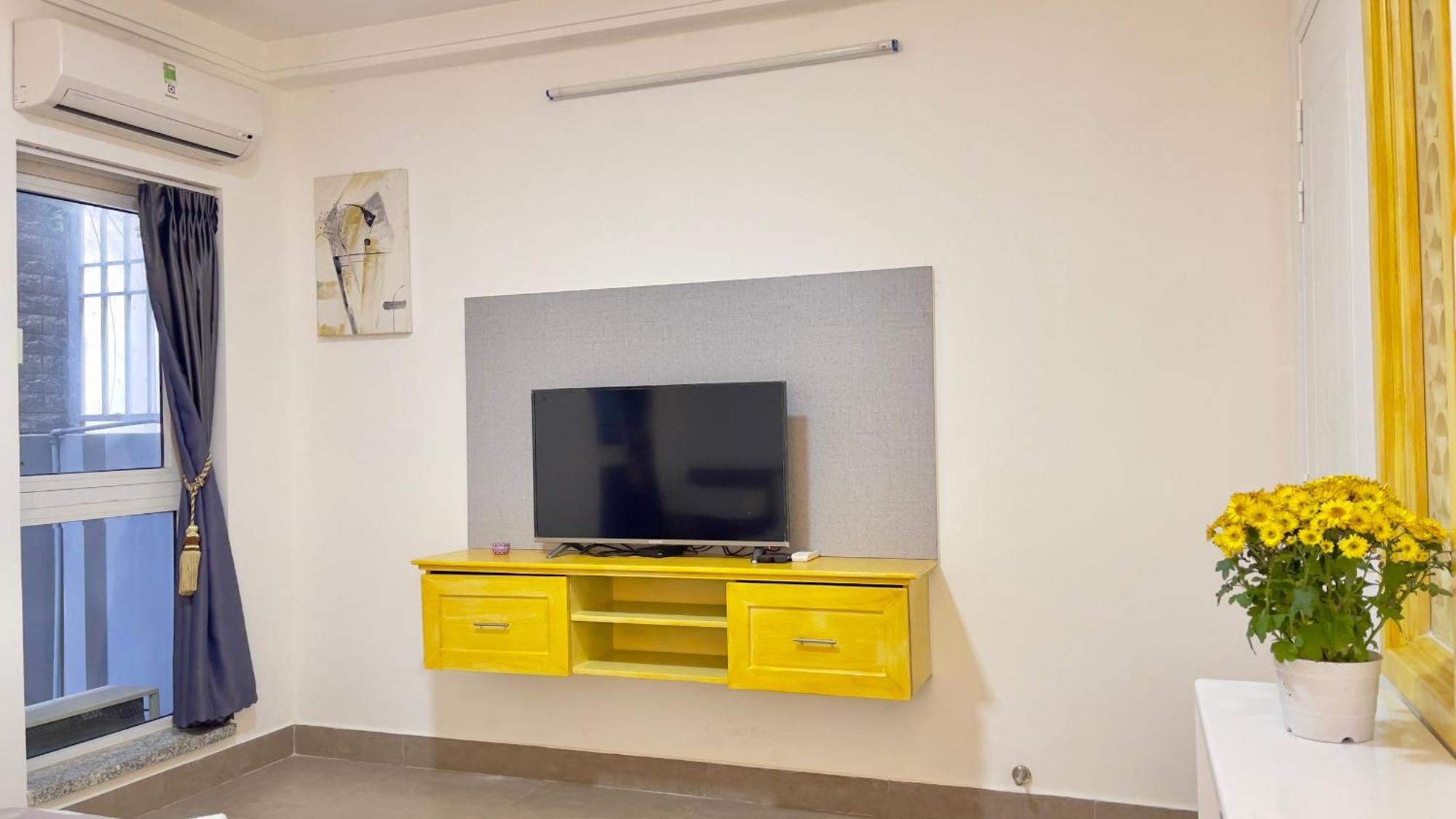 Mh Serviced Apartment Хошимин Экстерьер фото