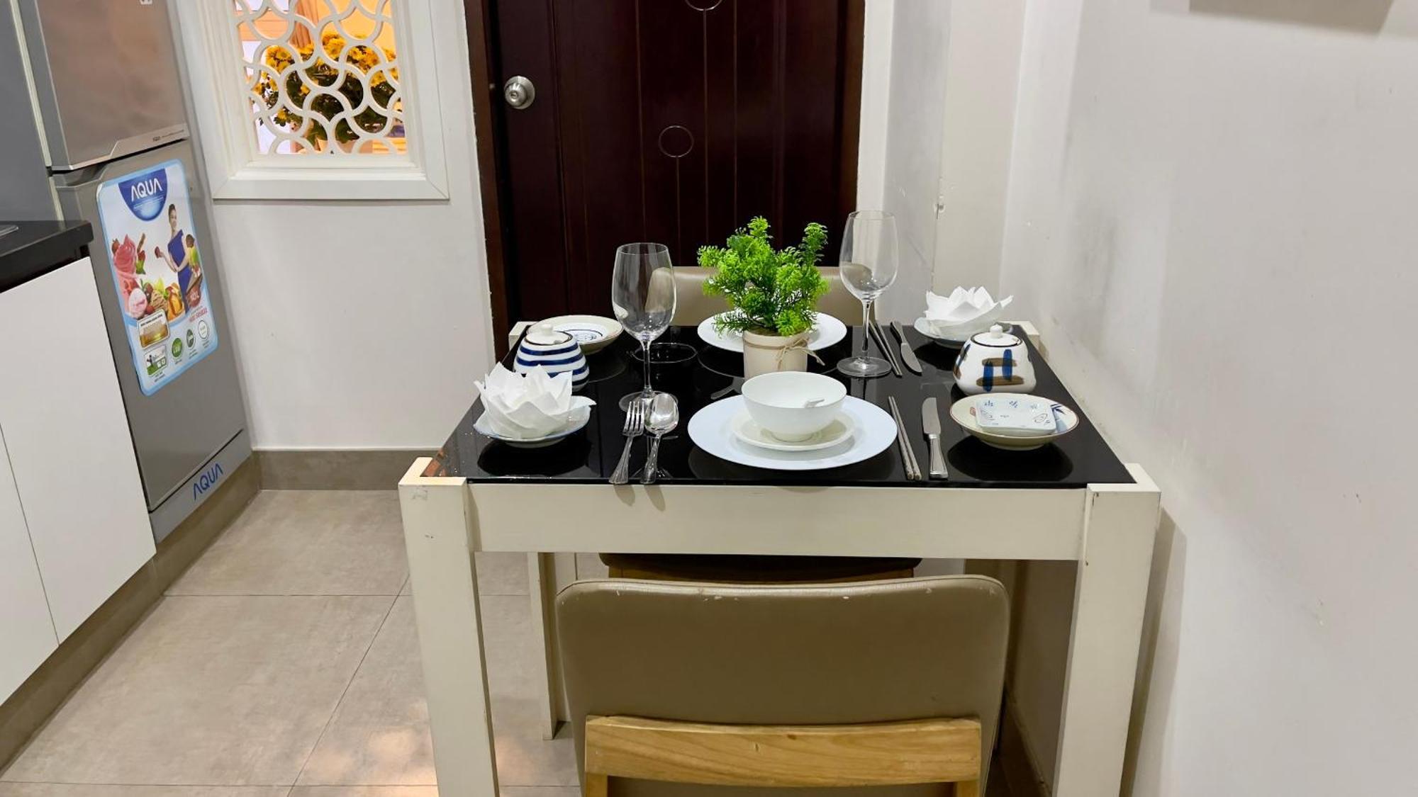 Mh Serviced Apartment Хошимин Экстерьер фото