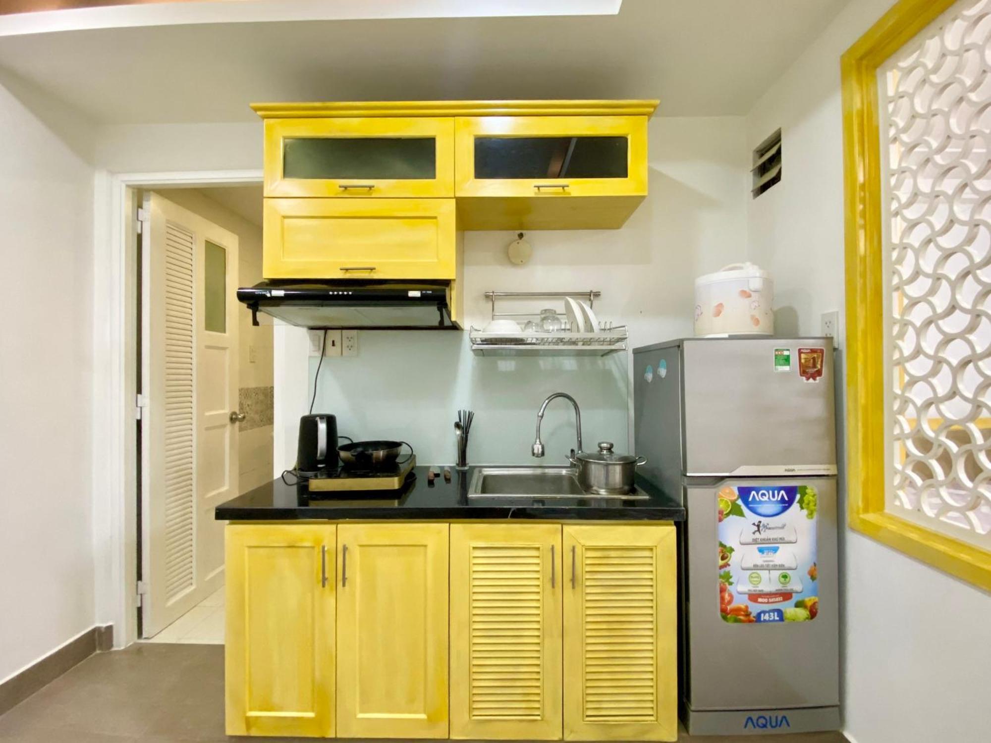 Mh Serviced Apartment Хошимин Экстерьер фото