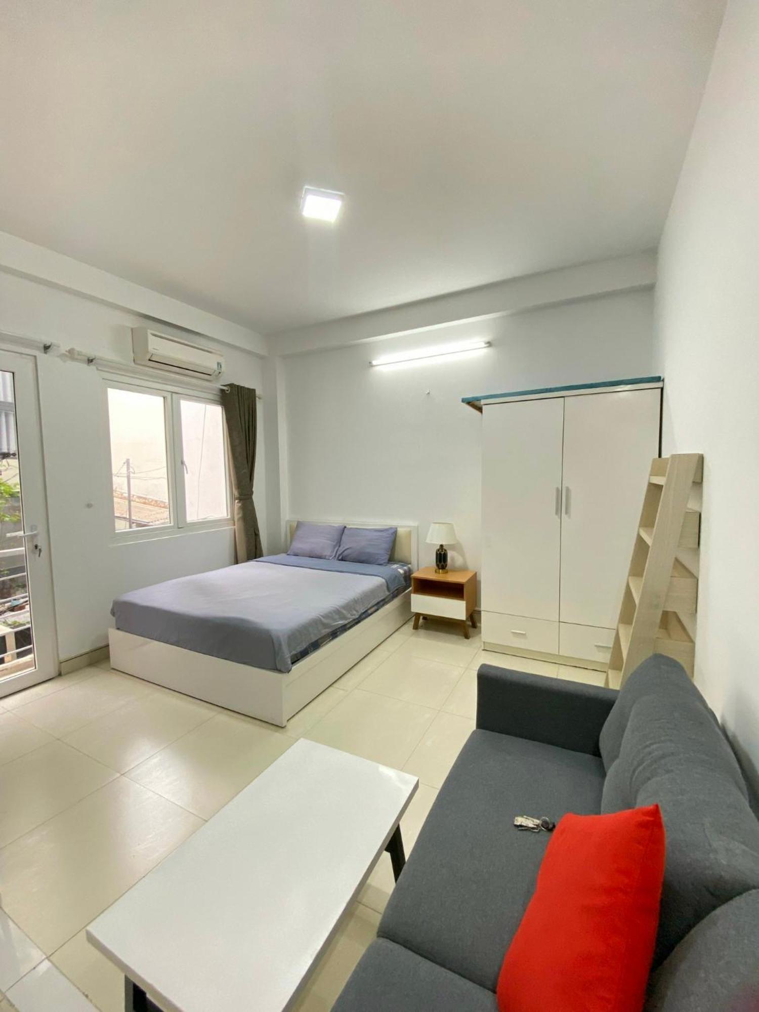 Mh Serviced Apartment Хошимин Экстерьер фото